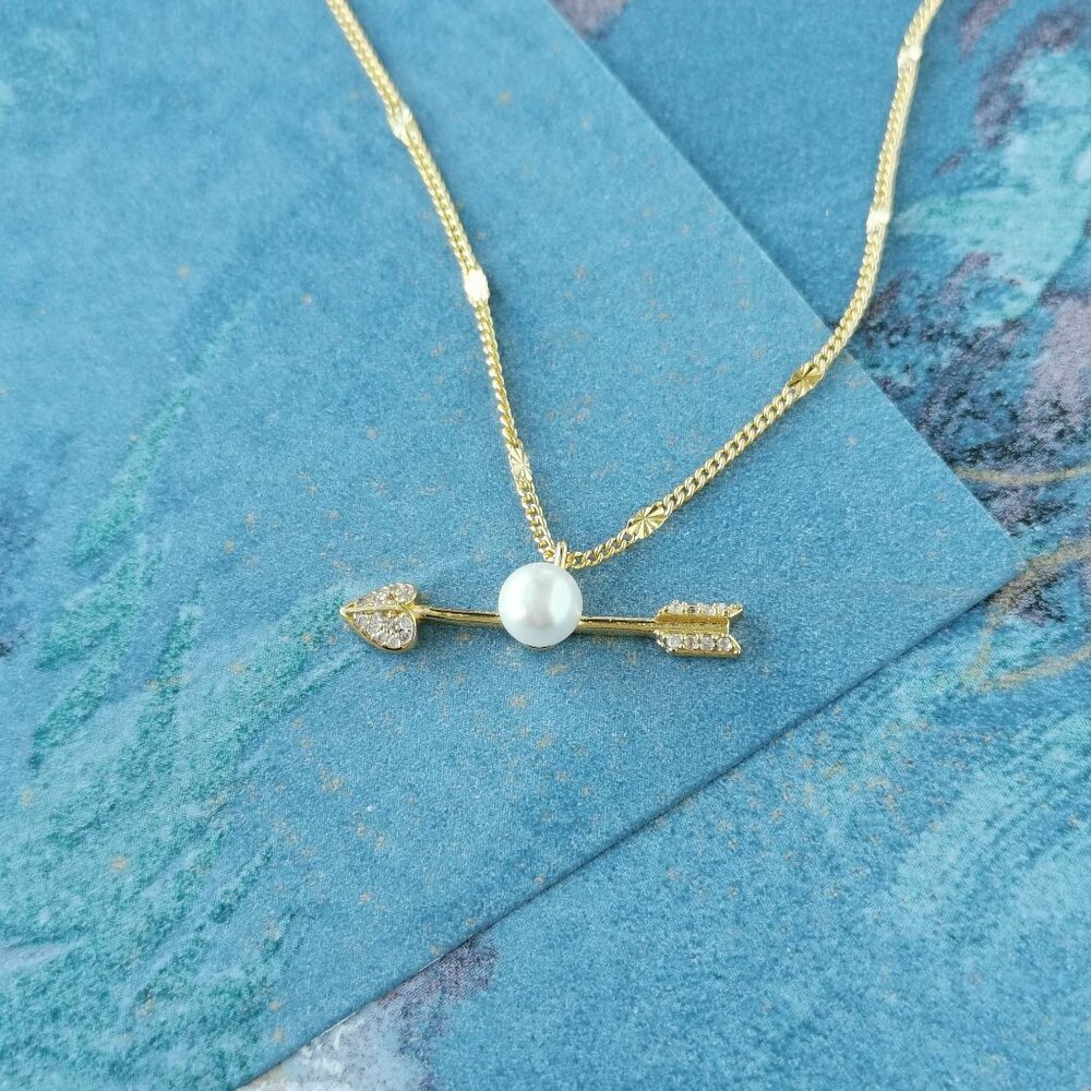 Kate Spade Love Game Arrow Gold Necklace Pearl